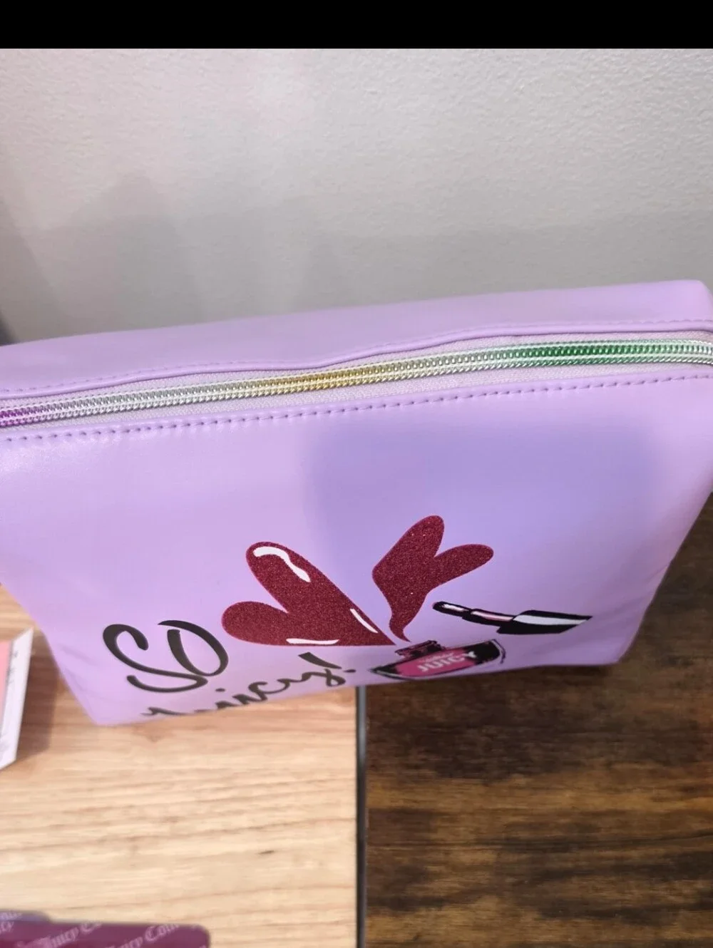 NWT Juicy Couture Pink Lilac 'So Juicy' Cosmetic Pouch with Red Glitter Heart